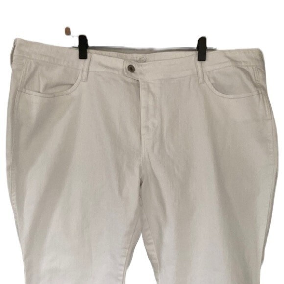 Levi's Demi Curve High Waist White Cropped Jeans Stretch Flap Pockets Coastal - Picture 12 of 15